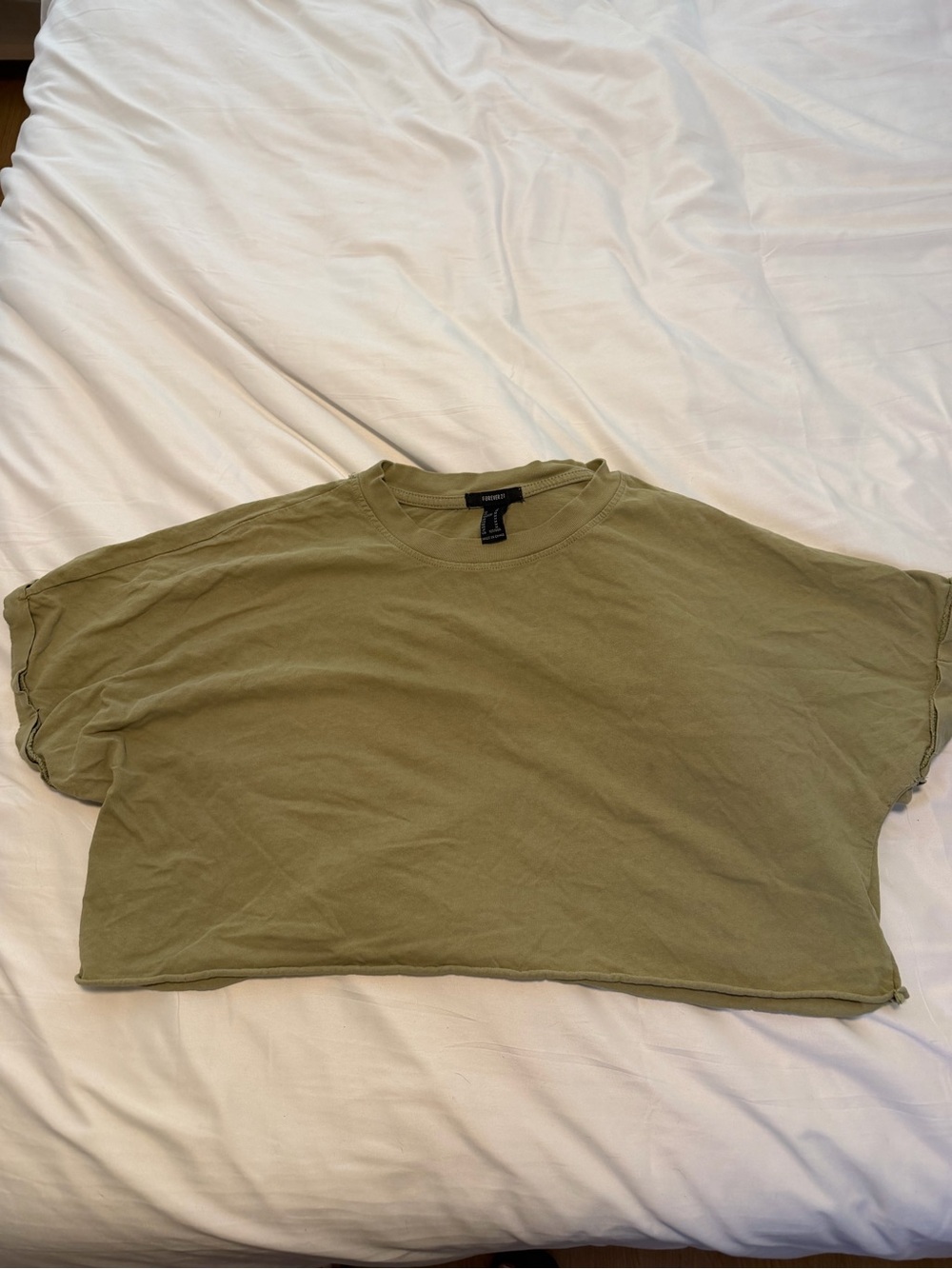 Forever 21 Olive Green Cropped Tee